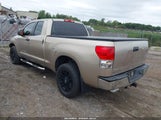 Toyota Tundra Base 5.7L V8 5TBBV54178S515993 fotografie