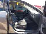 Volkswagen Jetta 2.5L Se 3VWDP7AJ1DM215707 снимка