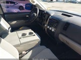 Toyota Tundra Grade 5.7L V8 5TFRY5F12DX137631 fotografie