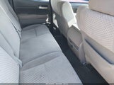 Toyota Tundra Grade 5.7L V8 5TFRY5F12DX137631 fotografie
