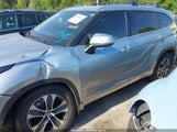 Toyota Highlander Xle 5TDGZRAH4MS537812 снимка