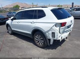 Volkswagen Tiguan 2.0T S 3VV1B7AX8KM183300 снимка