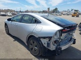 Toyota Prius Le JTDACAAU0R3018562 снимка