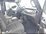Jeep Wrangler 2-Door Sport 4X4 1C4GJXAN6PW572616 снимка