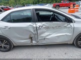 Toyota Corolla Le 2T1BURHE4KC142765 снимка