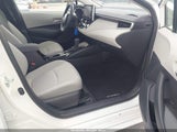 Toyota Corolla Le JTDEPMAE8MJ139831 снимка