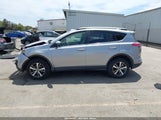 Toyota Rav4 Xle JTMWFREVXJD110470 снимка