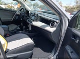 Toyota Rav4 Xle JTMWFREVXJD110470 снимка
