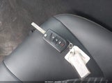 Toyota Camry Se 4T1G11AK1RU899728 photo