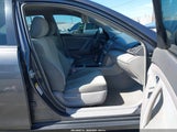 Toyota Camry Le 4T1BE46K78U775356 снимка