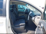 Dodge Grand Caravan Sxt 2D4RN5D14AR211818 fotografie