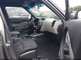 Kia Soul + KNDJP3A59H7412528 снимка