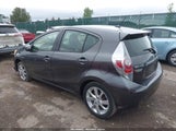 Toyota Prius C Four JTDKDTB39E1082897 снимка