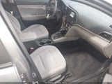 Hyundai Elantra Se 5NPD74LF2KH455037 снимка