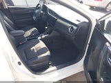 Toyota Corolla Se 2T1BURHE0HC889319 снимка