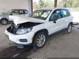 Volkswagen Tiguan 2.0T/2.0T S WVGAV7AX0HK049284 photo