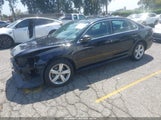 Volkswagen Passat 2.5L Se 1VWBP7A33CC004811 снимка