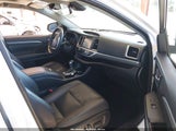 Toyota Highlander Hybrid Limited 5TDDGRFH6KS057284 photo