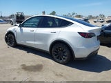 Tesla Model Y Long Range Dual Motor All-Wheel Drive 7SAYGDEE3NF413701 fotografie
