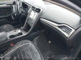 Ford Fusion Se 3FA6P0H72HR338203 снимка