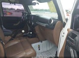 Jeep Wrangler Unlimited Sahara 1C4BJWEGXCL251108 fotografie