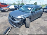 Volkswagen Tiguan 2.0T Se R-Line Black 3VVCB7AX2RM212440 photo