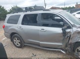 Toyota Sequoia Limited 5.7L V8 5TDZY68AX8S014156 photo