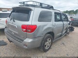 Toyota Sequoia Limited 5.7L V8 5TDZY68AX8S014156 снимка