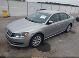 Volkswagen Passat 1.8T Wolfsburg Edition 1VWAT7A3XEC102406 снимка