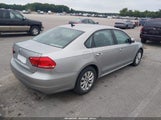 Volkswagen Passat 1.8T Wolfsburg Edition 1VWAT7A3XEC102406 снимка
