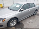 Volkswagen Passat 1.8T Wolfsburg Edition 1VWAT7A3XEC102406 снимка