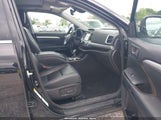 Toyota Highlander Xle 5TDJZRFH9JS834228 снимка