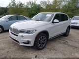 BMW X5 xDrive35I 5UXKR0C52JL070801 снимка