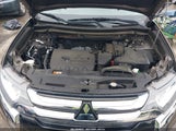 Mitsubishi Outlander Se JA4AD3A39GZ019939 снимка