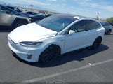 Tesla Model X 100D/75D/90D 5YJXCDE2XHF076555 снимка