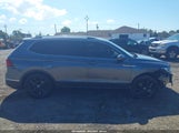 Volkswagen Tiguan 2.0T Se/2.0T Wolfsburg Edition 3VV2B7AX6RM181138 fotografie