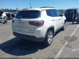 Jeep Compass Latitude 4X4 3C4NJDBB4JT103791 снимка