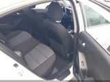 Kia Forte S 3KPFL4A70HE023303 снимка
