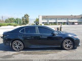 Toyota Camry Se 4T1B11HK6JU151853 photo