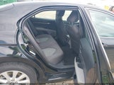 Toyota Camry Le 4T1B11HKXKU245297 fotografie
