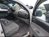 Toyota Tacoma Base V6 5TEUU42N59Z651675 photo