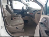 Chrysler Town & Country Limited 2C4RC1GG4DR716645 photo