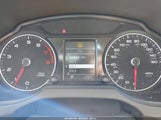 Audi Q5 2.0T Premium WA1CFAFP9DA018934 снимка