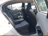 Toyota Prius C Two JTDKDTB36C1016868 снимка