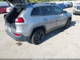 Jeep Cherokee Latitude 4X4 1C4PJMCB9JD570637 снимка