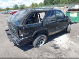 Chevrolet Blazer Ls 1GNCS18XX3K146291 снимка