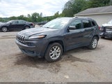 Jeep Cherokee Latitude 4X4 1C4PJMCB7HW590805 снимка