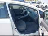 Toyota Prius Three JTDKN3DU1F1891024 снимка