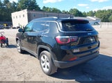 Jeep Compass Latitude 4X4 3C4NJDBB0KT850807 снимка