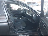 BMW 320I WBA8E1G59JNU91617 снимка